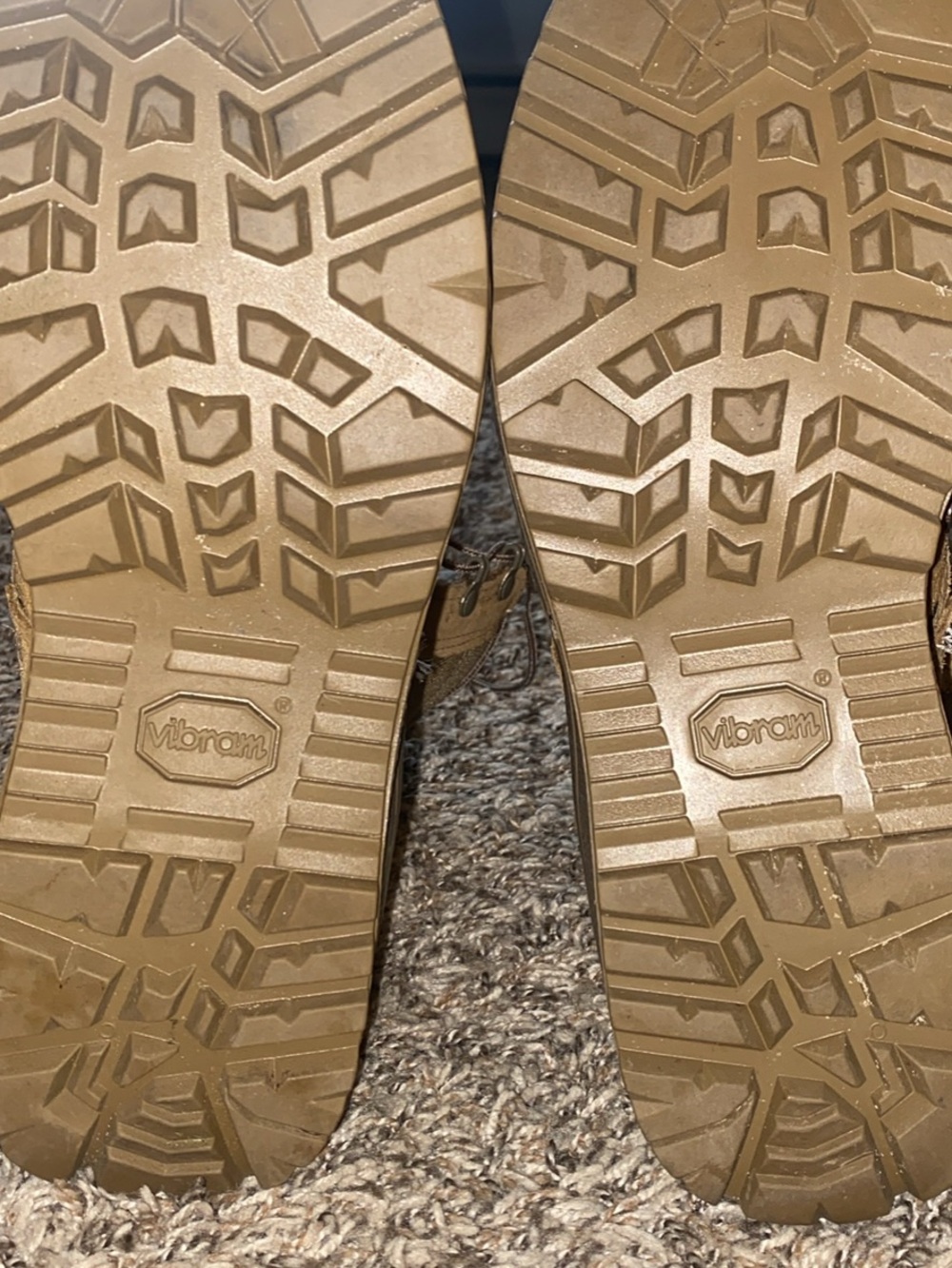 Vibram Men's Tan Work Boots with Rugged Tread